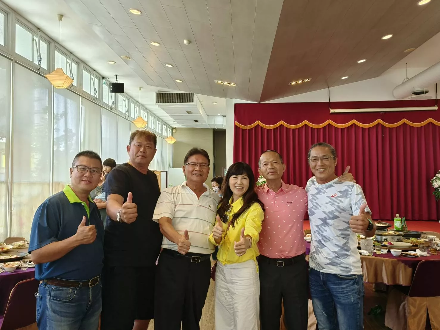 6/20麻豆區農會孫慈敏總幹事偕同麻豆區各產銷班班長及麻豆區青農聯誼會至鹿港廠參訪，約有70名農友齊聚鹿港廠參與活動。營業二處農資同仁除授予專業課程也帶入福壽實業產品介紹，更以福壽糧農循環作為核心價值，帶入有機肥及微生物搭配銷售模組。